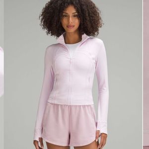 brand new cropped Lululemon Define Jacket Nulu